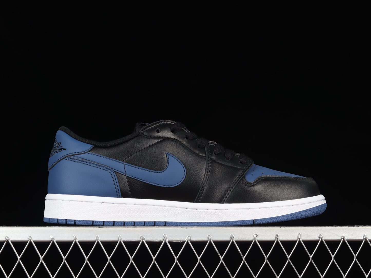 Air Jordan 1 AJ1 Retro Low OG – Mystic Navy