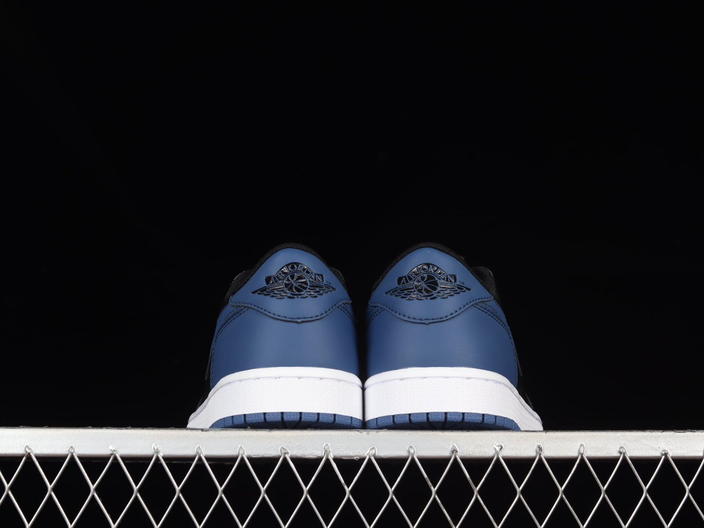 Air Jordan 1 AJ1 Retro Low OG – Mystic Navy