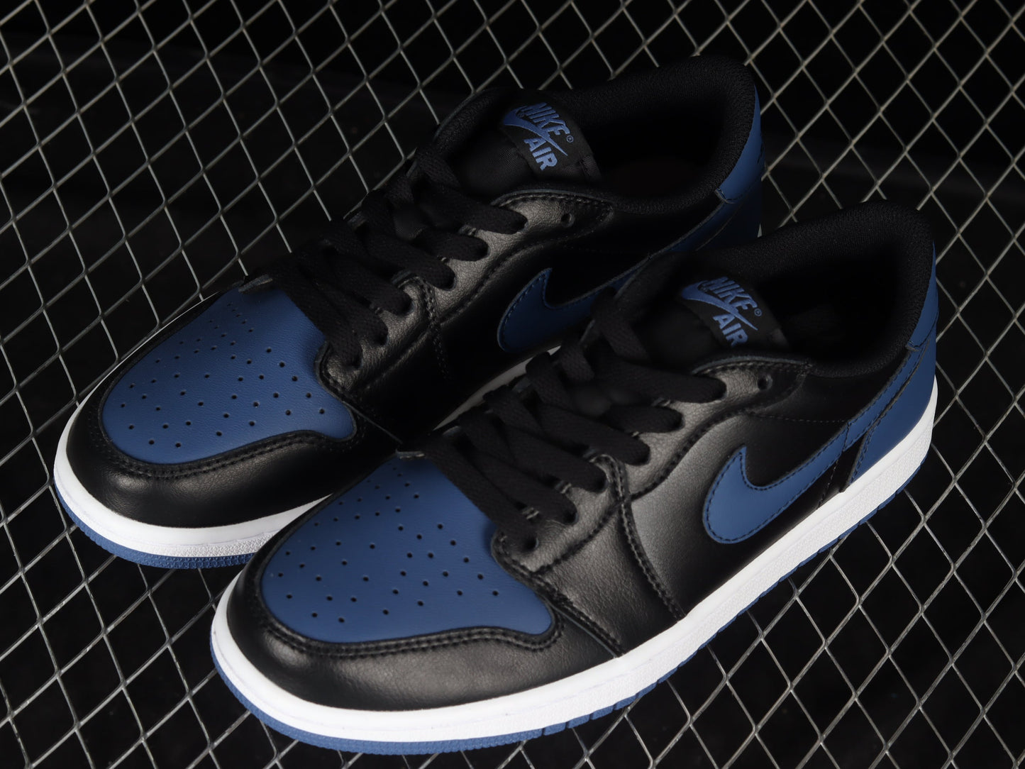 Air Jordan 1 AJ1 Retro Low OG – Mystic Navy