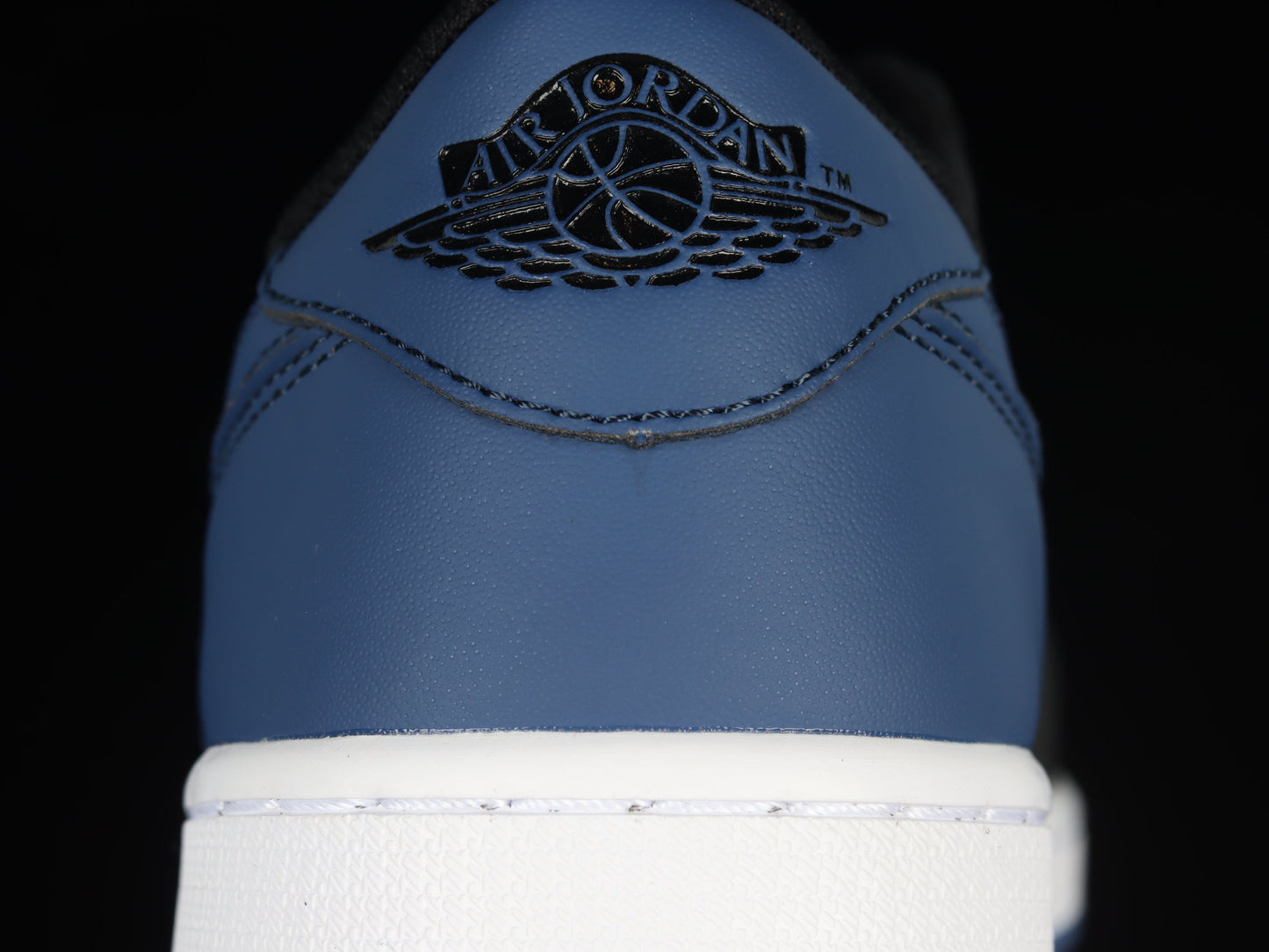 Air Jordan 1 AJ1 Retro Low OG – Mystic Navy