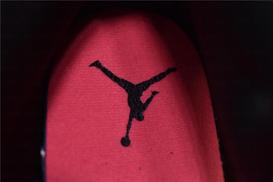 Air Jordan 1 AJ1 Mid – Siren Red