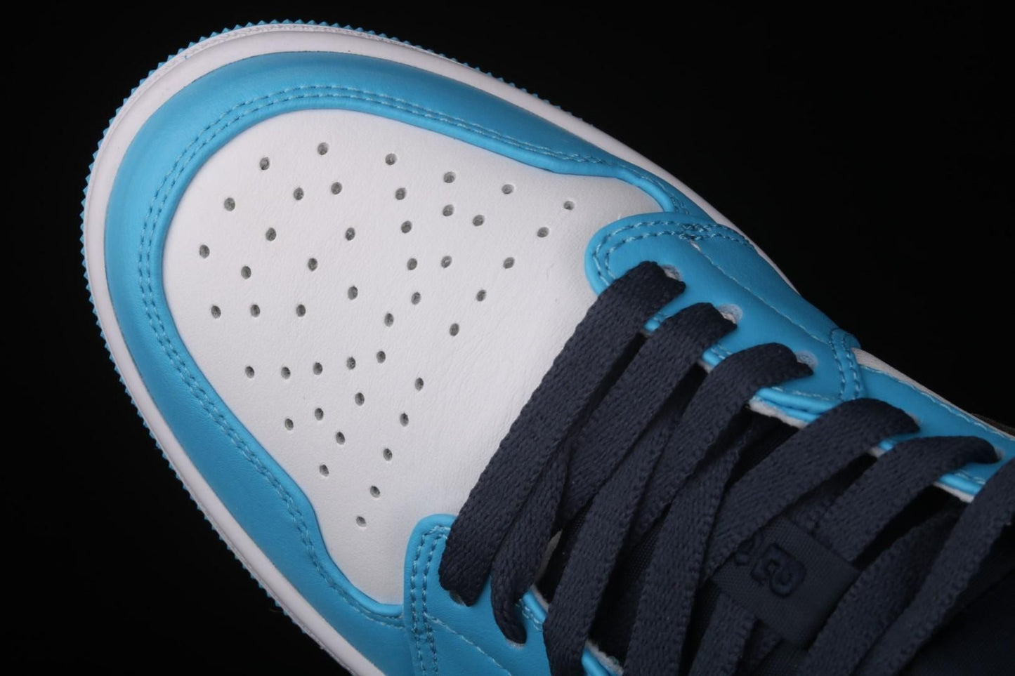 Air Jordan 1 AJ1 Low – UNC Vinted
