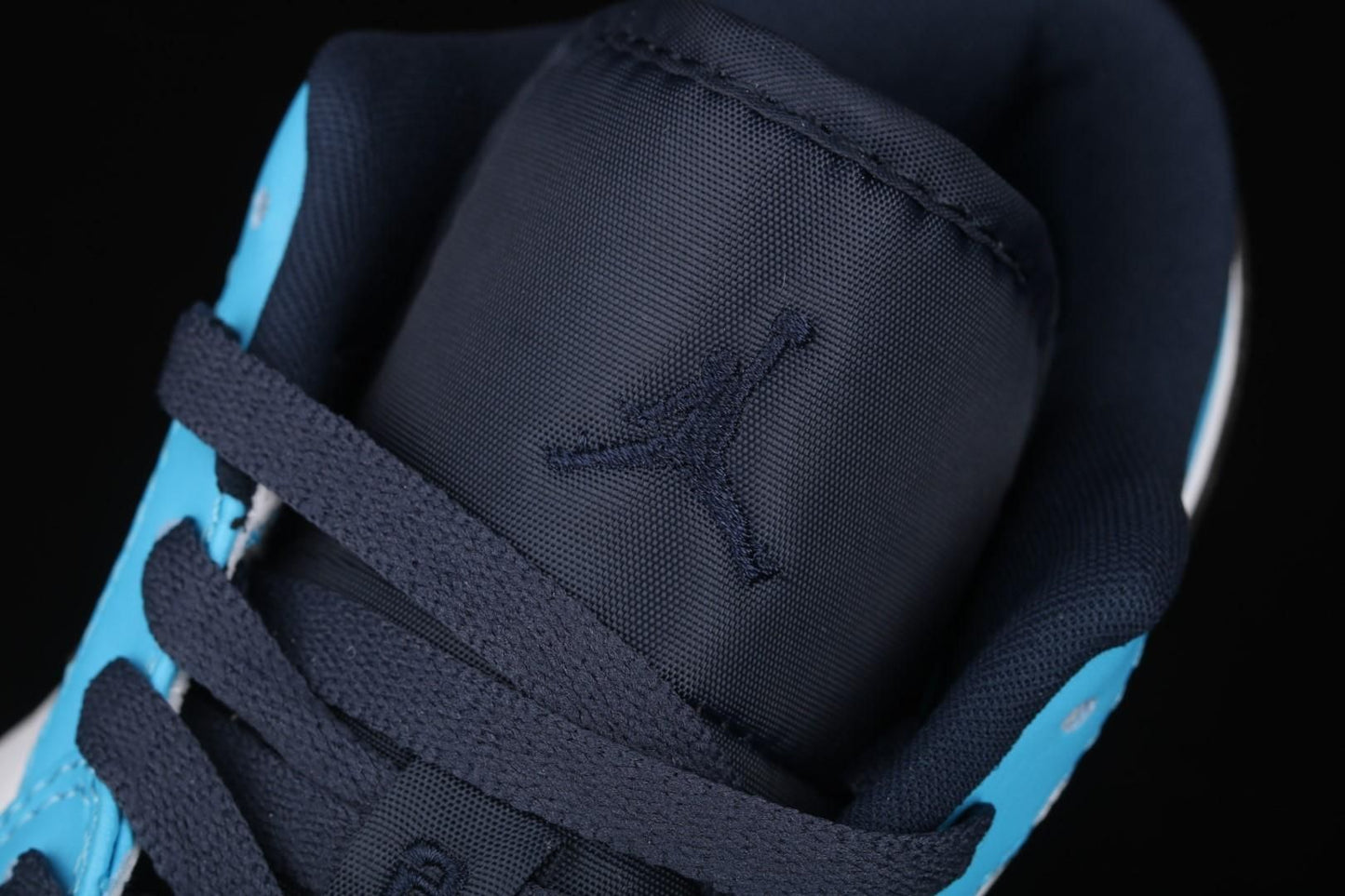 Air Jordan 1 AJ1 Low – UNC Vinted