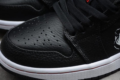Air Jordan 1 AJ1 Low – Brushstroke Swoosh (SE)