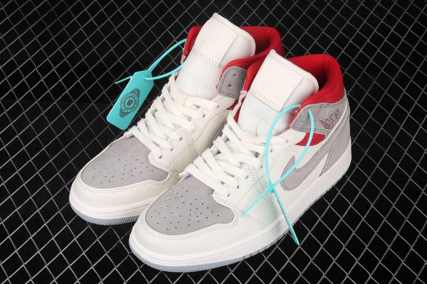 Air Jordan 1 AJ1 Mid – Sneakersnstuff