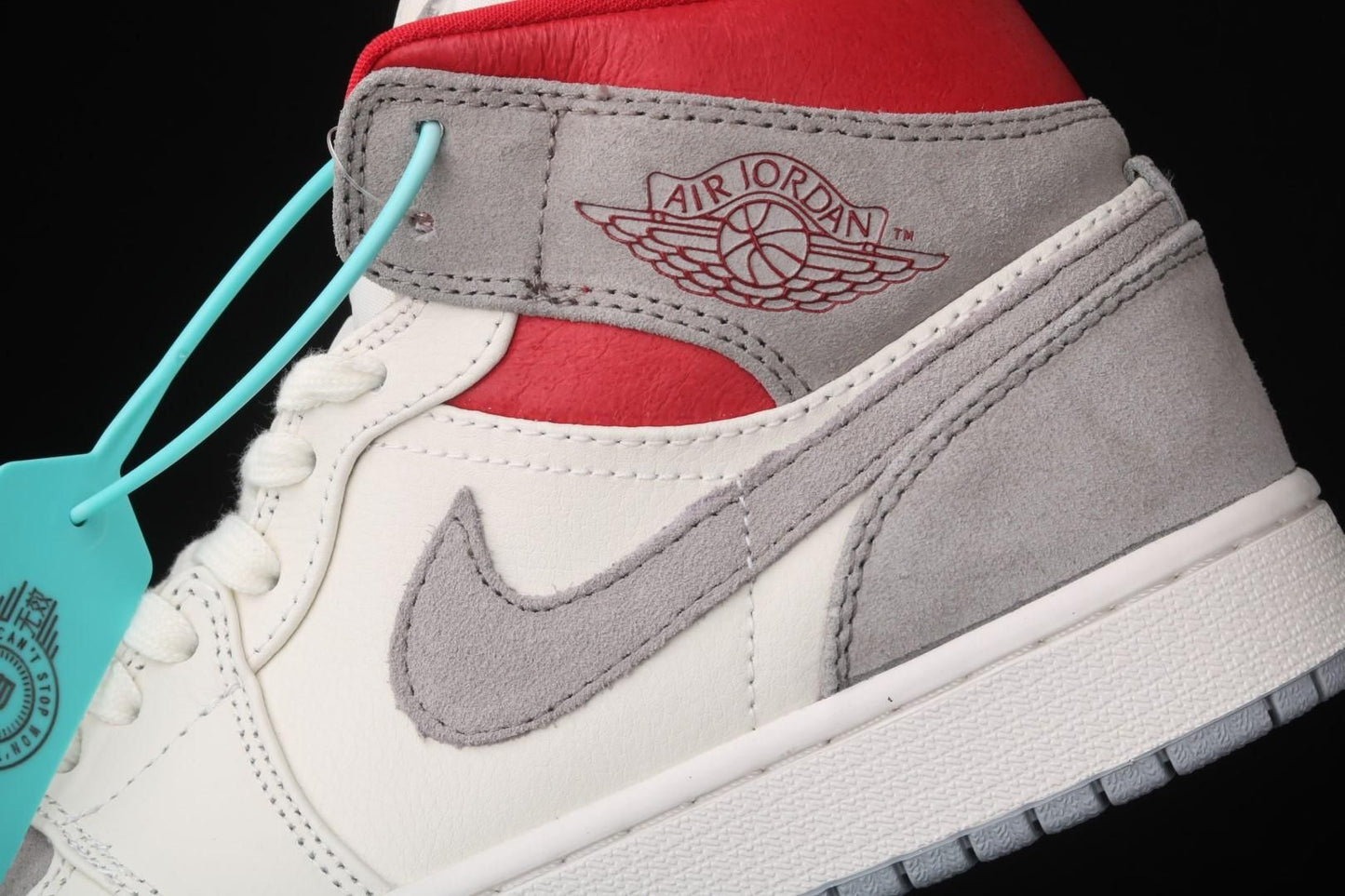 Air Jordan 1 AJ1 Mid – Sneakersnstuff