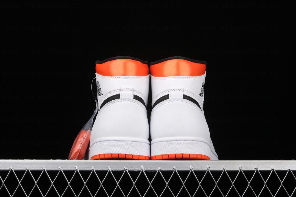Air Jordan 1 AJ1 Retro - Electro Orange
