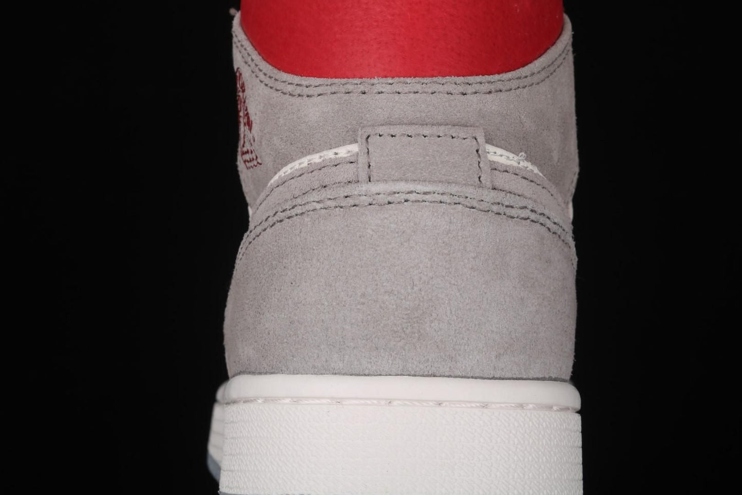 Air Jordan 1 AJ1 Mid – Sneakersnstuff