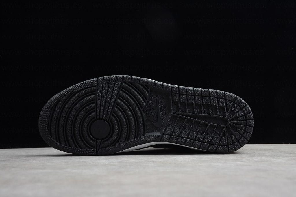 Air Jordan 1 AJ1 Retro High - Patent Gold Toe