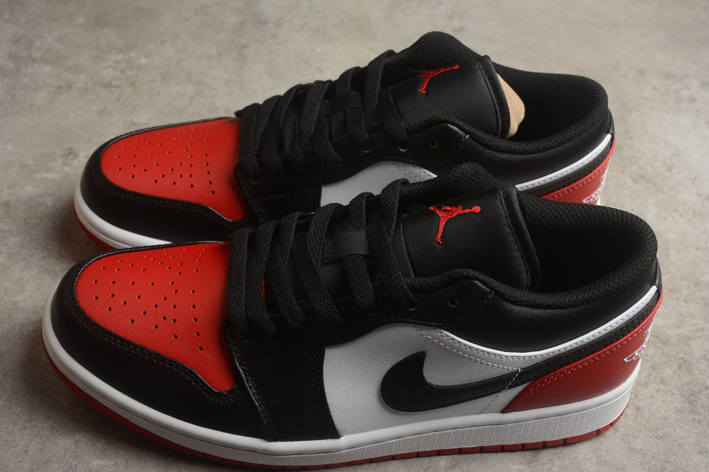 Air Jordan 1 AJ1 Low – Bred Toe 2.0